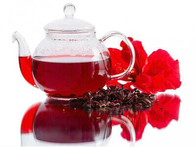 Чайник с китайским красным чаем