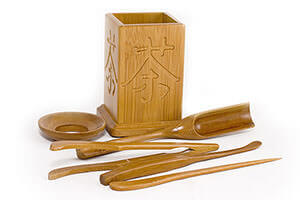 Инструменты из бамбука для заваривания чая